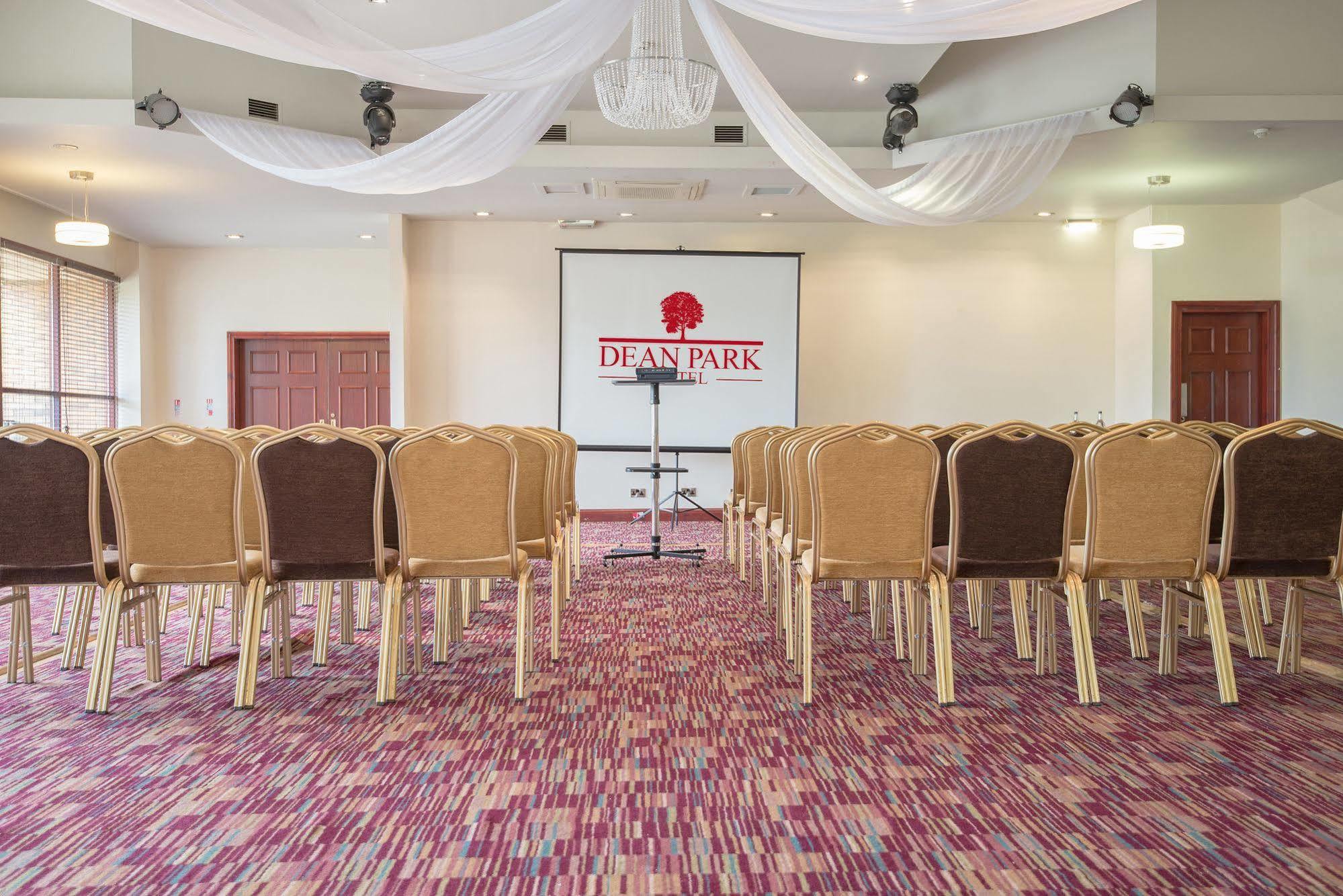 Dean Park Hotel Κιρκάλντυ Εξωτερικό φωτογραφία